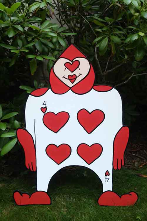 playing card men stand up