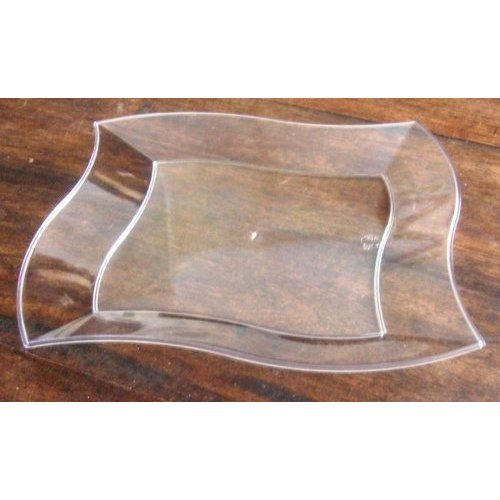 clear plastic plates