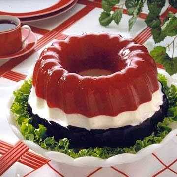 red white and blue jell-o ring
